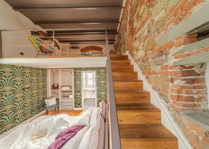 The Place To Be فلورنس