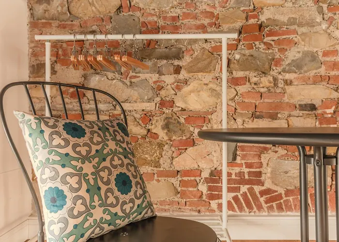 The Place To Be شقة